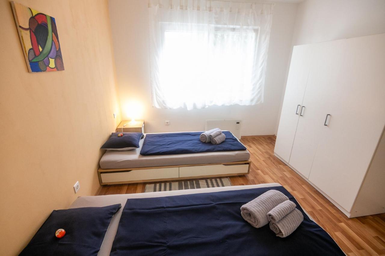 Apartment Noemi Pula Eksteriør billede